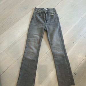 Zara Women's Wide Leg Jeans in Gray